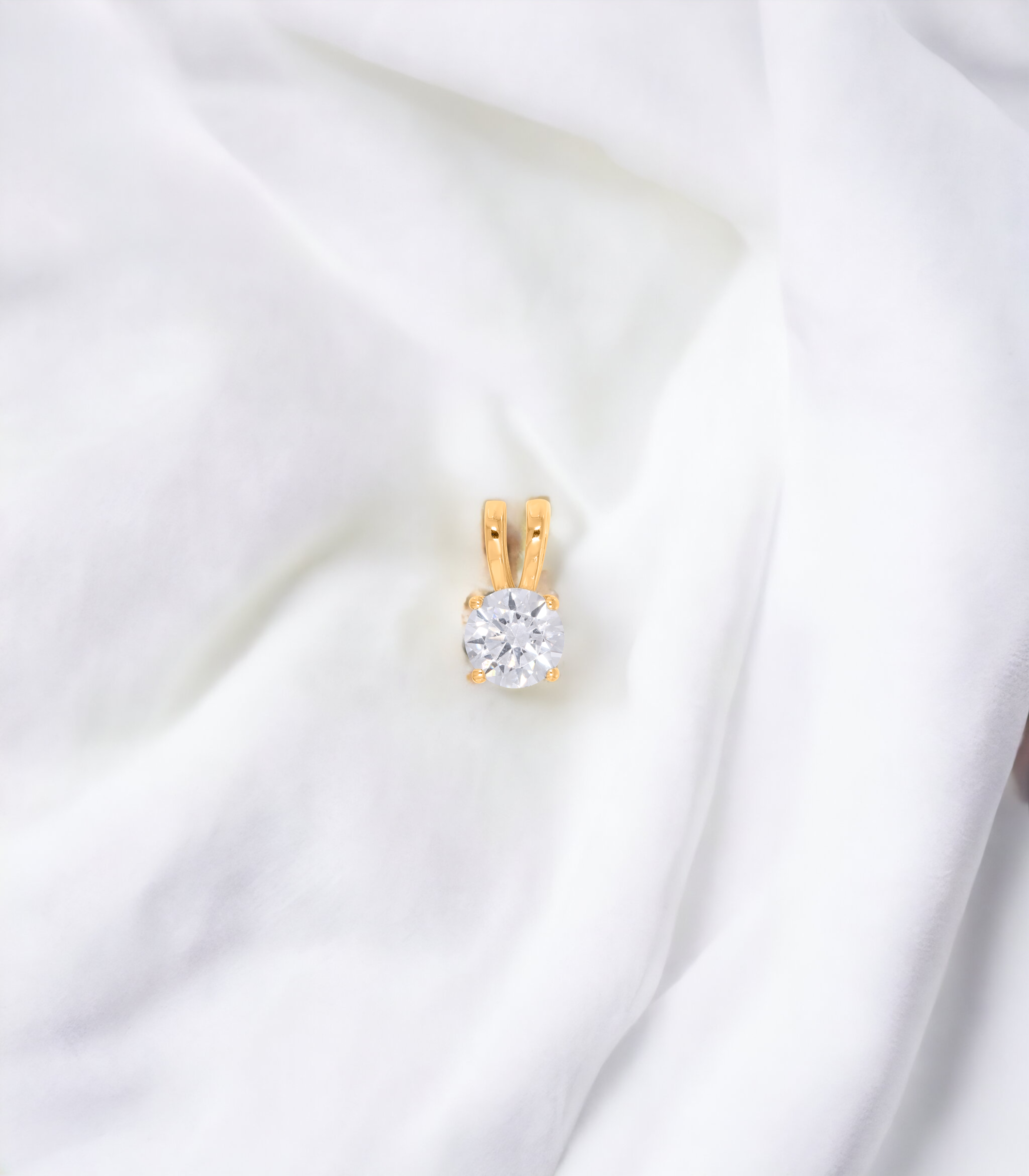 Keeva Jewels Round Diamond Solitaire Pendant -KJP4488